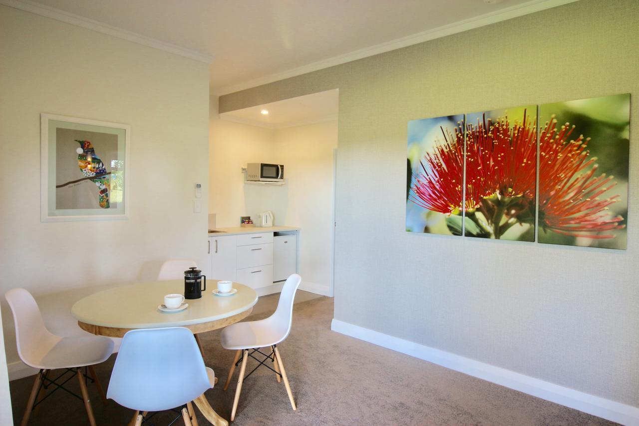 מטאמאטה Walnut Lodge B&B מראה חיצוני תמונה